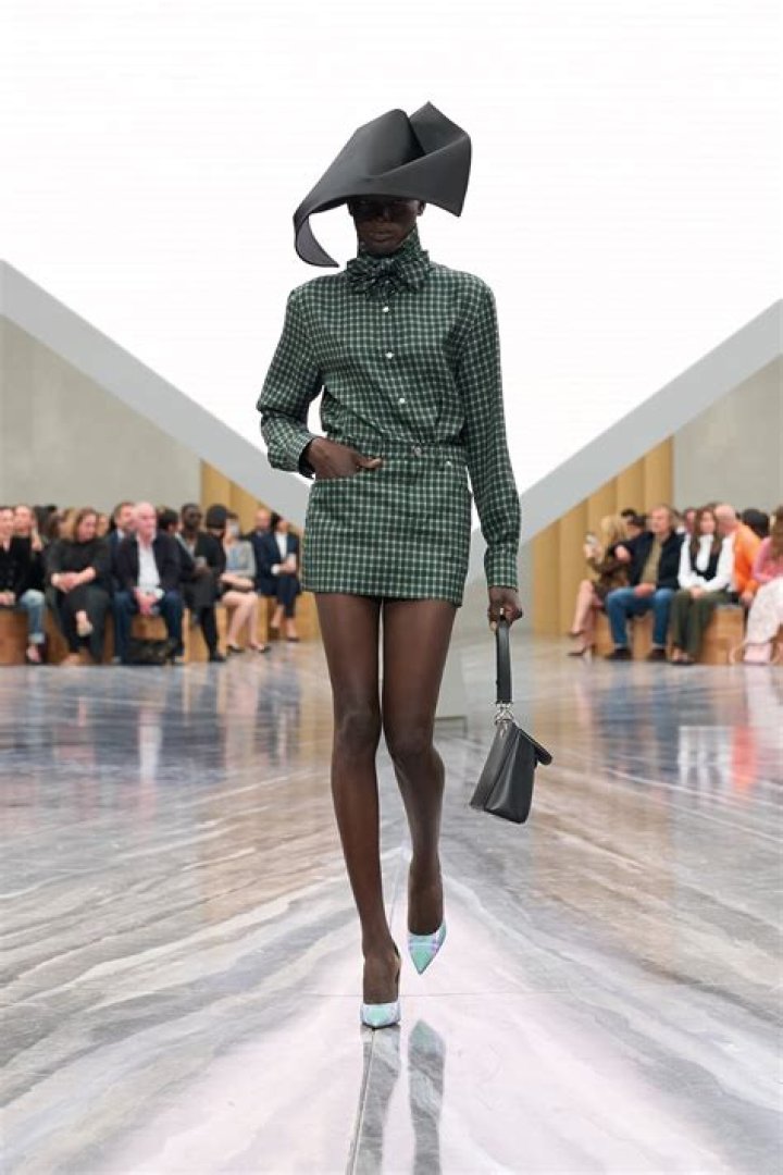 Be&D Big City Pumps - Fashion News