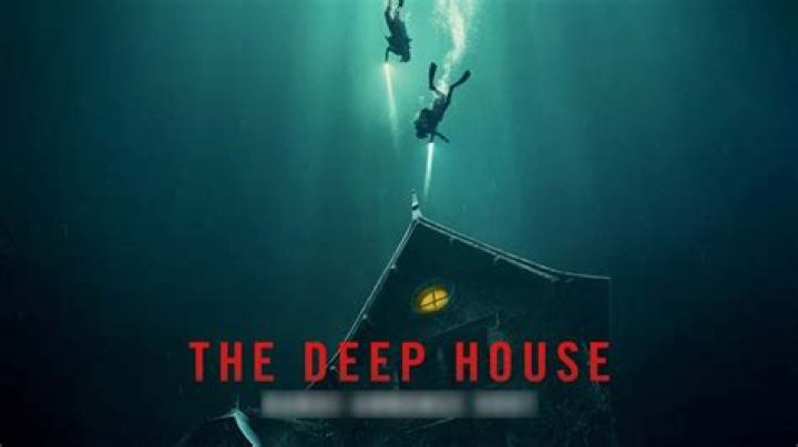 Aquatic Horror's Flaws Don't Drown Fun