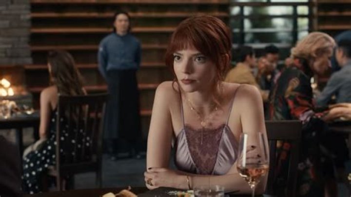 The Menu Review: Delectable Dark Comedy