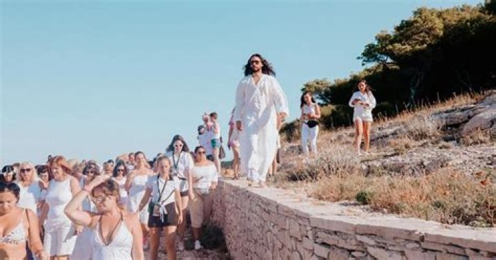 Thirty Seconds To Mars Cult: Unveiling The Phenomenon Behind The Band's Dedicated Following