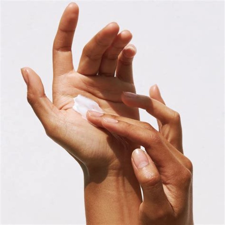 Say goodbye to dry, winter hands. Head over to Biossance and try your very first Squalane + Omega Repair Hand Cream.