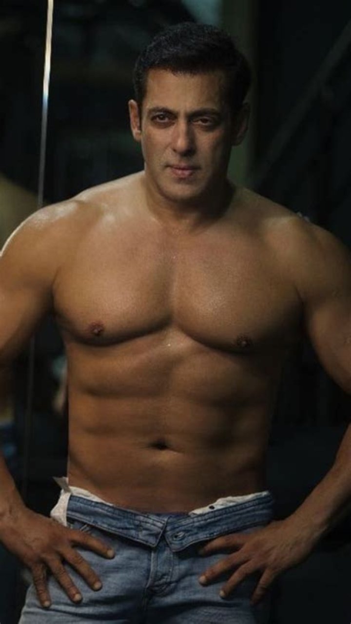 Times Salman Khan's jaw-dropping physique dominated the internet | PHOTOS