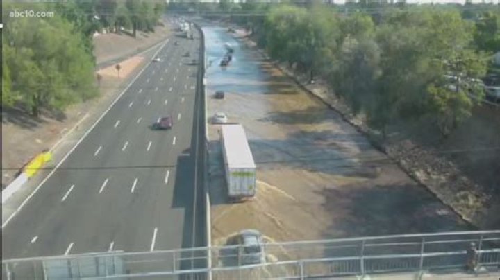 Traffic Alert: Crash at 12th Avenue South and 4th Street South in Nampa