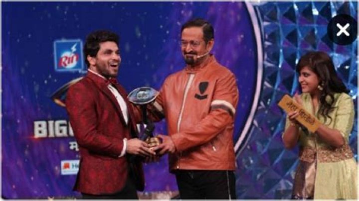 Shiv Thakare lifts Bigg Boss Marathi season 2 trophy, wins Rs 17 Lakh cash prize (In Pics, Videos) – India TV