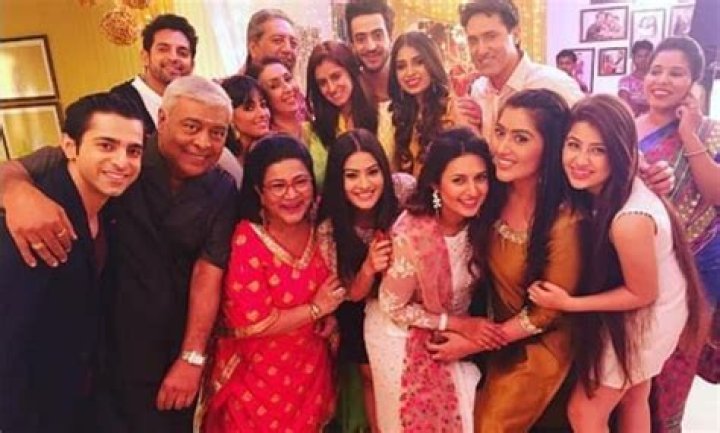 Yeh Hai Mohabbatein is NOT going off air, confirms Alia aka Krishna Mukherjee| Latest TV News – India TV