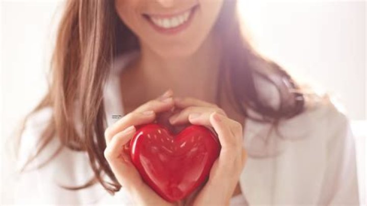 Ways to enjoy diabetic-friendly day of love; pamper your partner with these healthy tips – India TV
