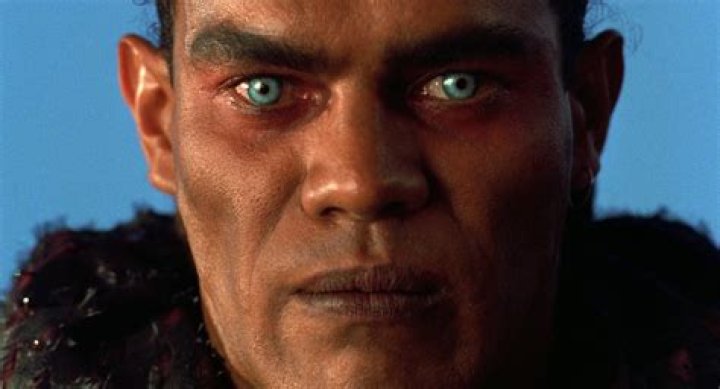 Unveiling The Mystique Of Vincent Klyn Eyes