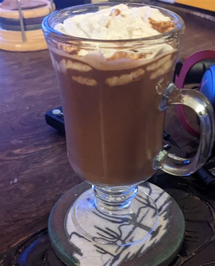 In rare flop, Starbucks scraps chocolate drink