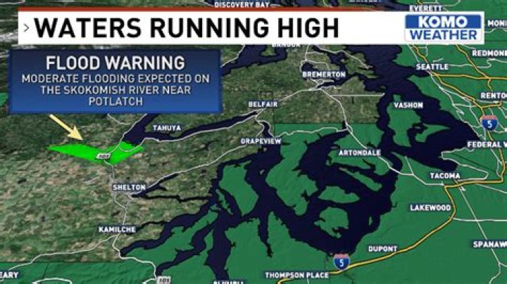 Weather causes flooding in western Washington