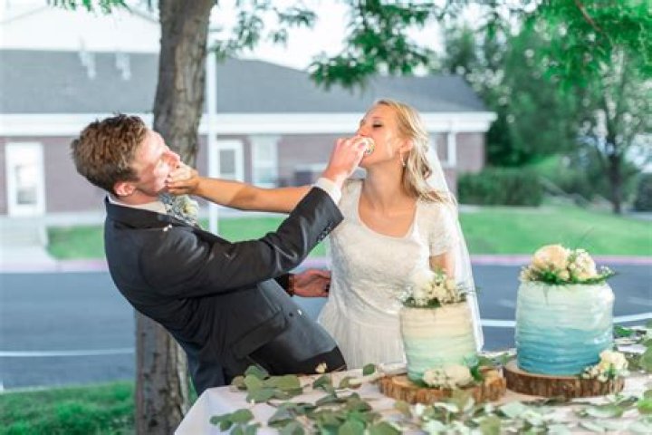 Wedding Cake Smash Pranks Aren't Funny, They're Misogynistic
| Glamour UK