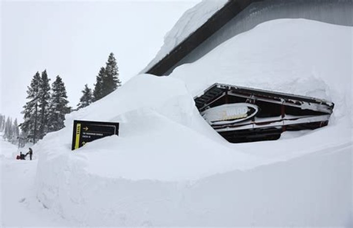 Blizzard in California's Sierra Nevada brings nonstop snow, dangerous conditions