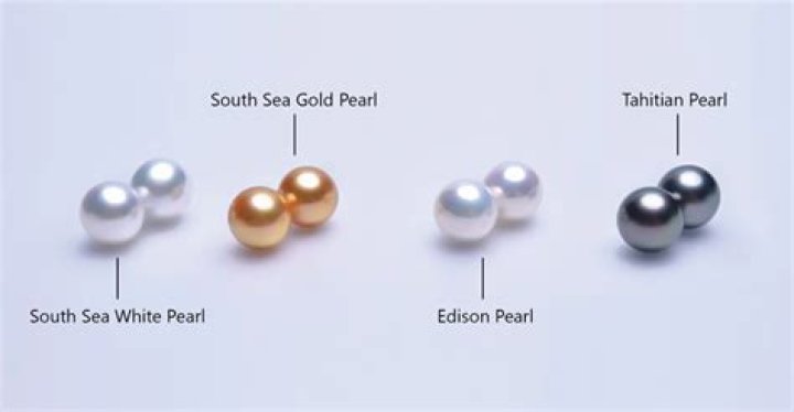 Quick Answer: Which Is Better Akoya Or South Sea Pearls