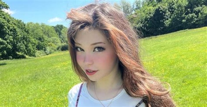 Unraveling The Mystery: Who Is Belle Delphine Dating?
