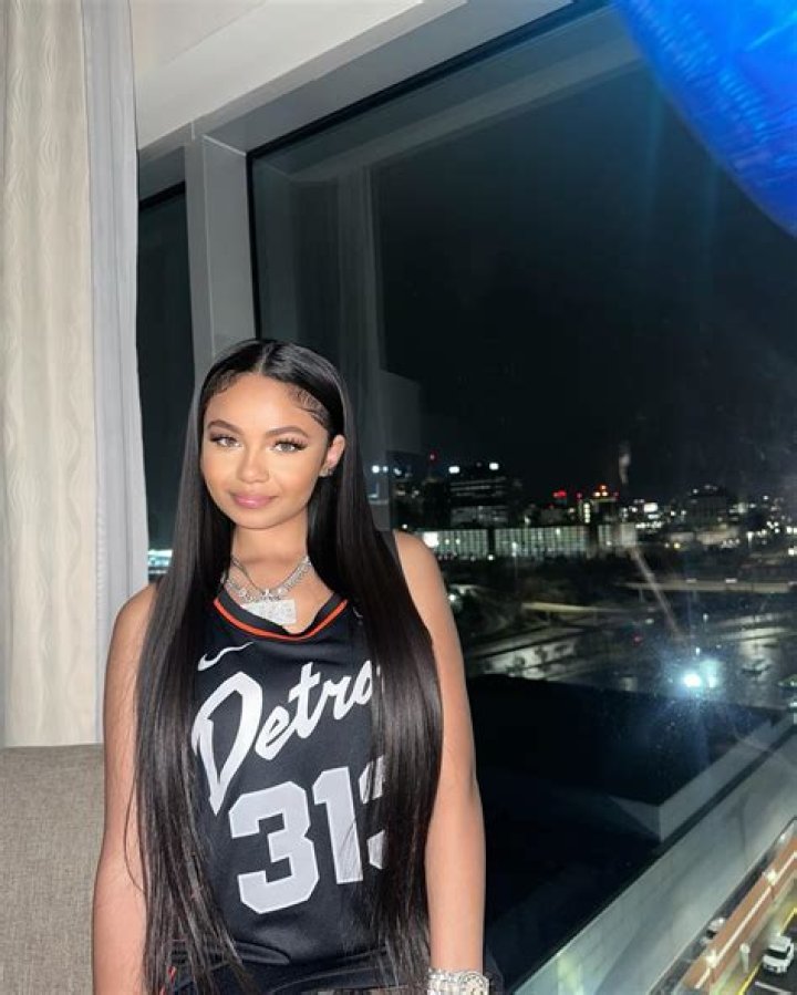 Unveiling The Mystery: Who Is Brooklyn Queen Dating?