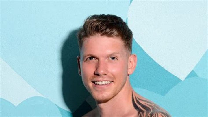 Who is Craig Lawson? New Love Island Contestants