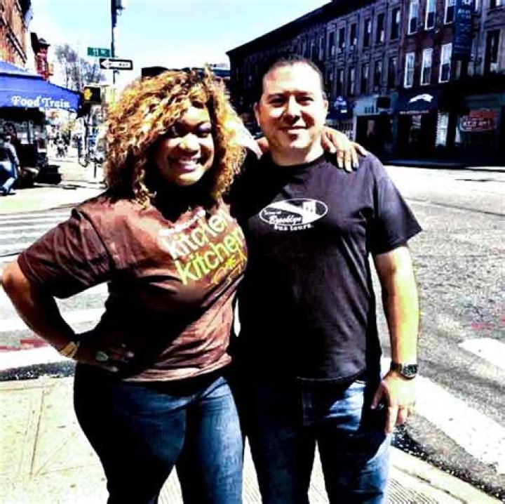 Unveiling The Love Life Of Sunny Anderson: Who Is She Dating?