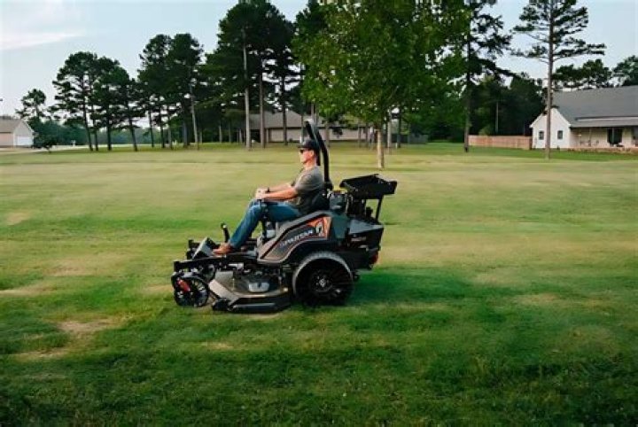 Who Makes The Fastest Zero Turn Mower
