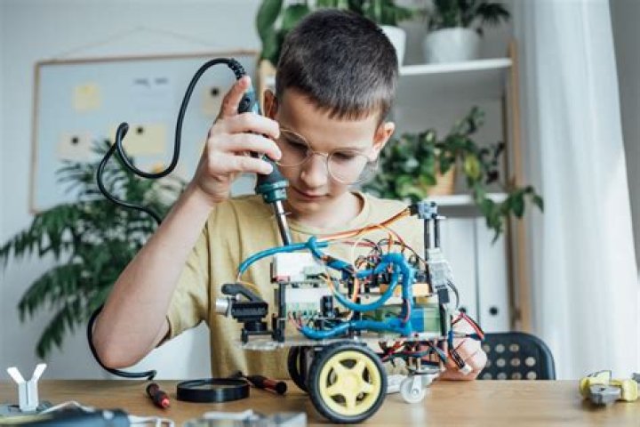 Question: Who Won Making A Model