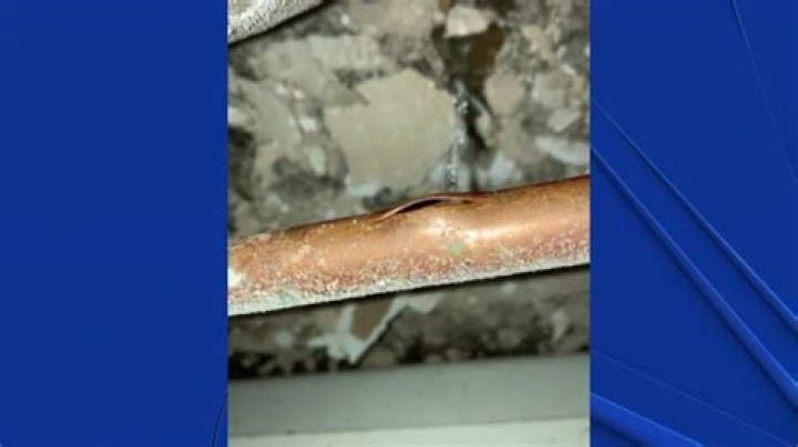 Quick Answer: Will Liquid Fire Damage Pipes