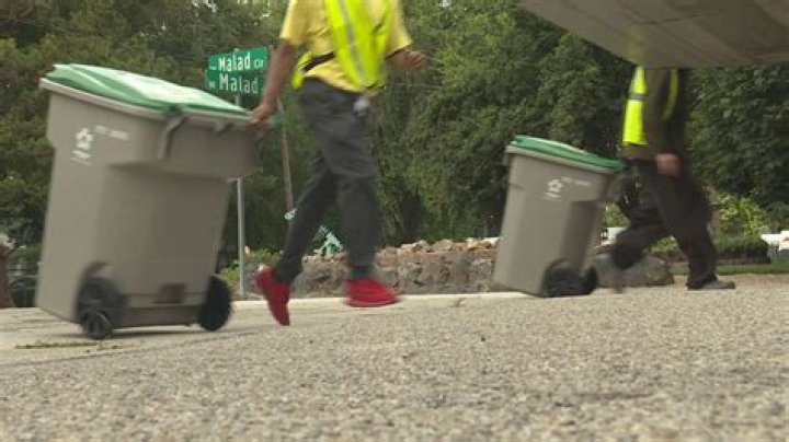 Wondering what that new trash can is on your curb ? Boise rolls out new compost program