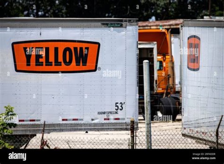 Yellow trucking company shutting down, potentially leaving 30,000 without jobs