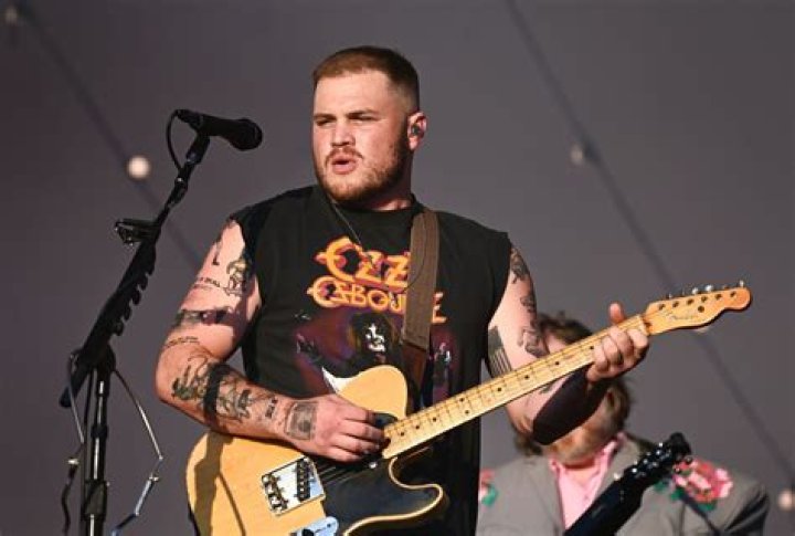 Zach Bryan’s Musical Journey: A Kansas City Connection