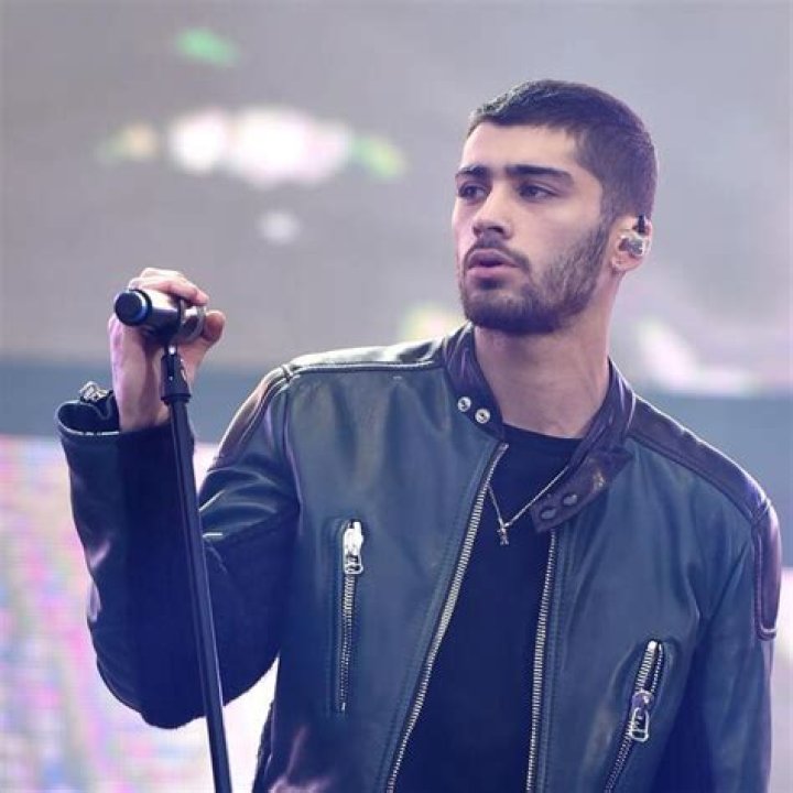 The Final Curtain: Zayn's Last Concert Experience